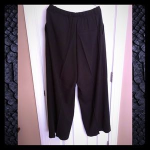 Black Wide Legged Pants